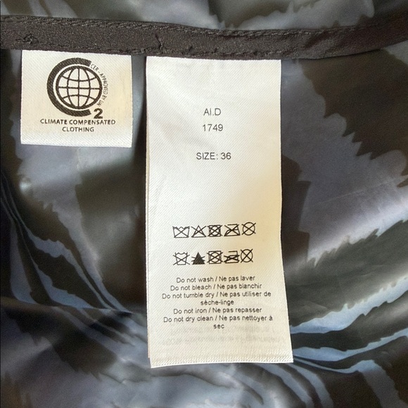 GANNI Tiger Print Water Repellent Biodegradable Raincoat EU36/US4 Oversized - Picture 9 of 10